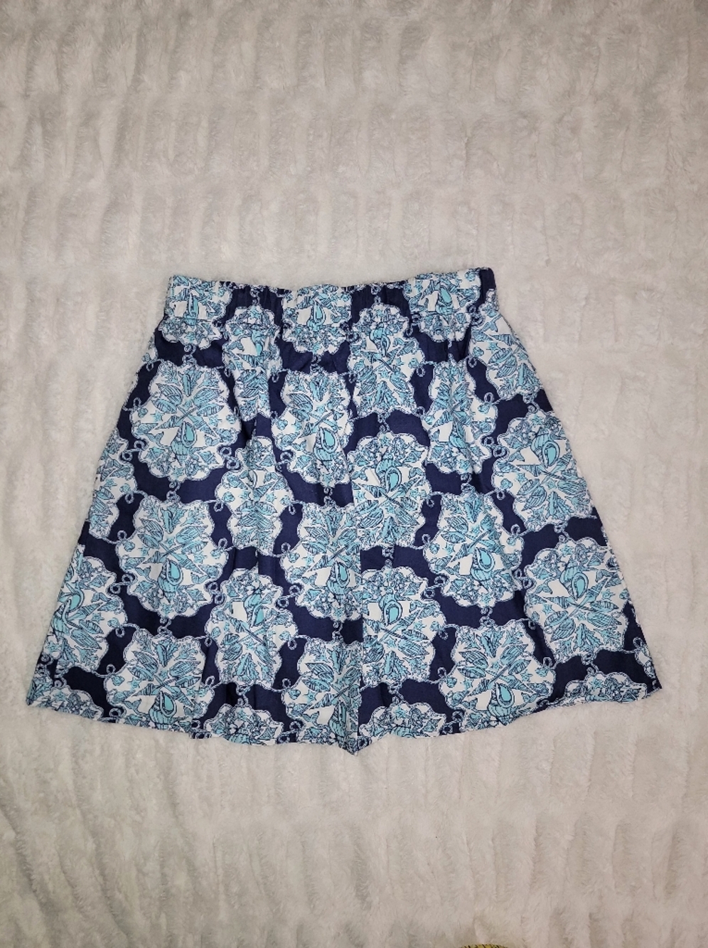 Lilly Pulitzer Sea Shell Print Pull On Skirt With Pockets - Picture 2 of 9